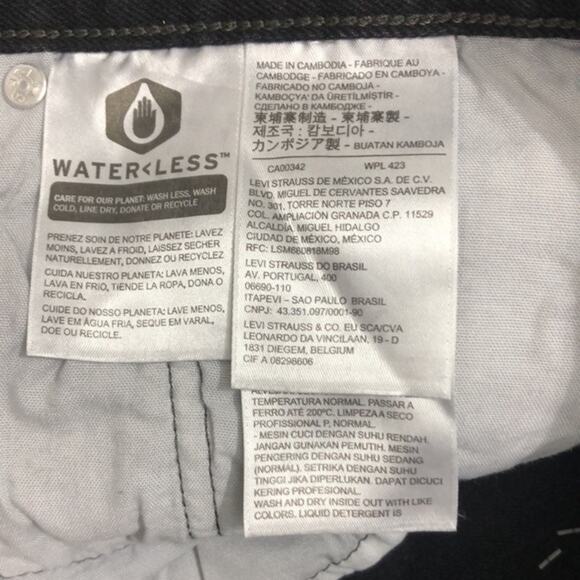 Levi’s 501 Original Cutoff Button Fly Shorts Black 32 NWT - Picture 11 of 14